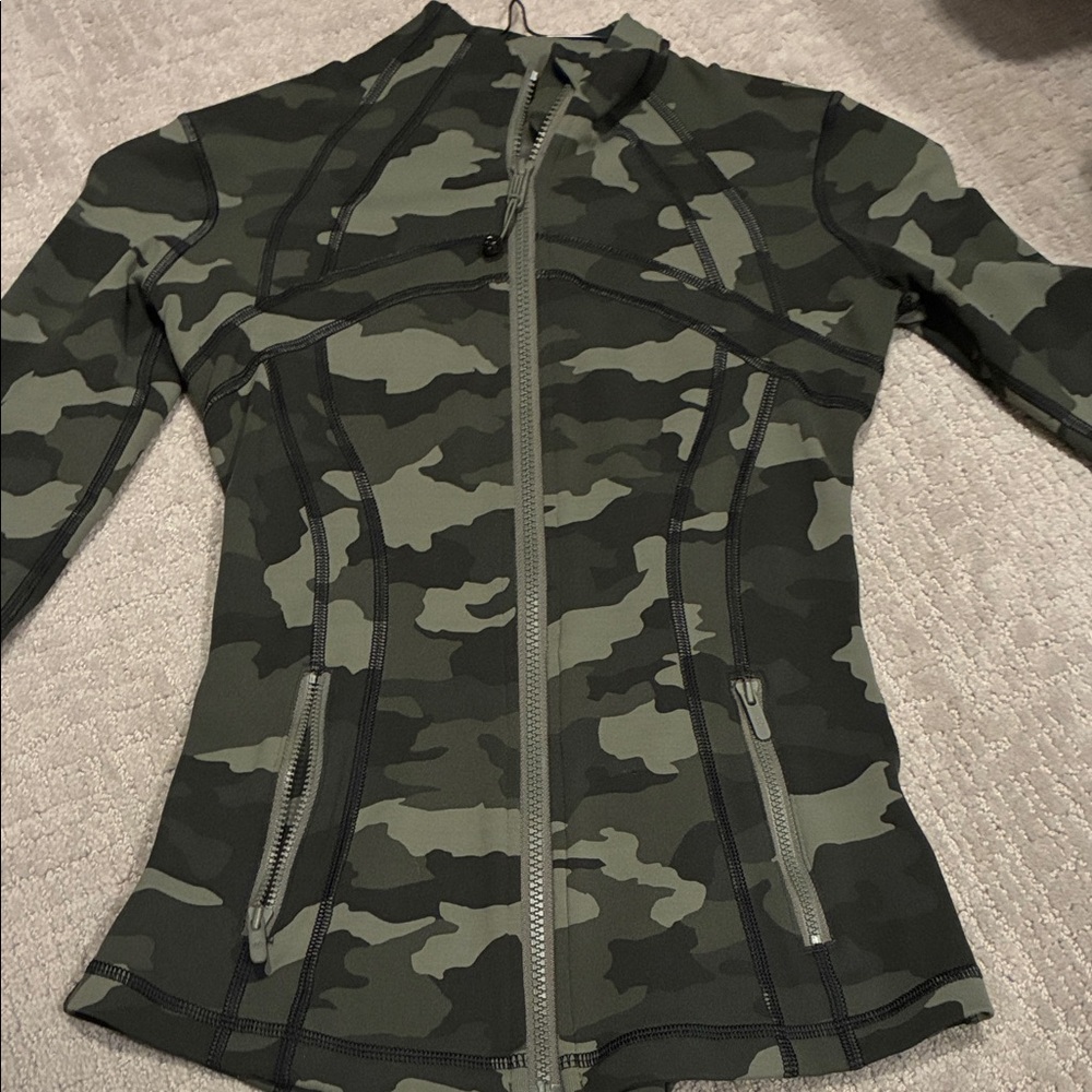 lululemon athletica Green Camouflage Utility Jacket